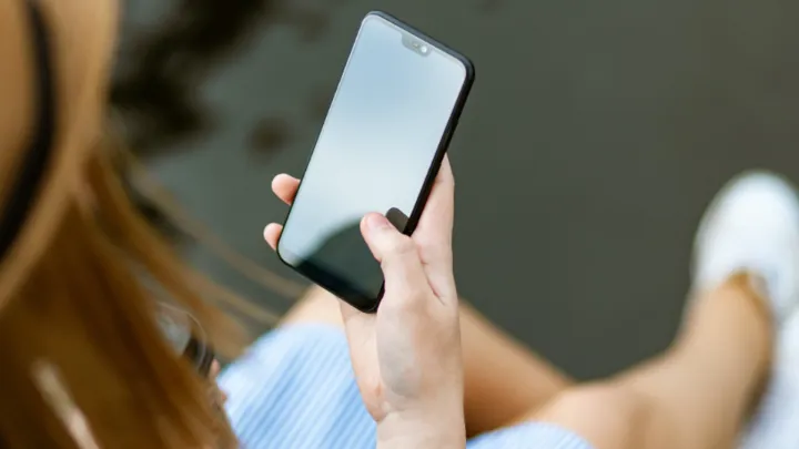 نتیجه‌ی یک پژوهش کانادایی: یک‌سوم جهانیان در معرض خطر بالای اعتیاد به گوشیهای هوشمندند